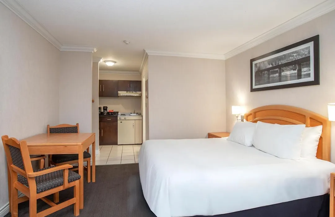 Sandman Hotel Revelstoke-1